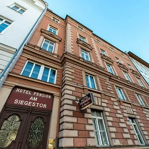 3* Pensionat Hotel-pension Am Siegestor